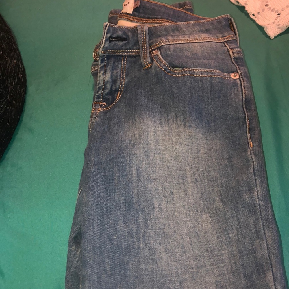 Jeans - Picture 2 of 3